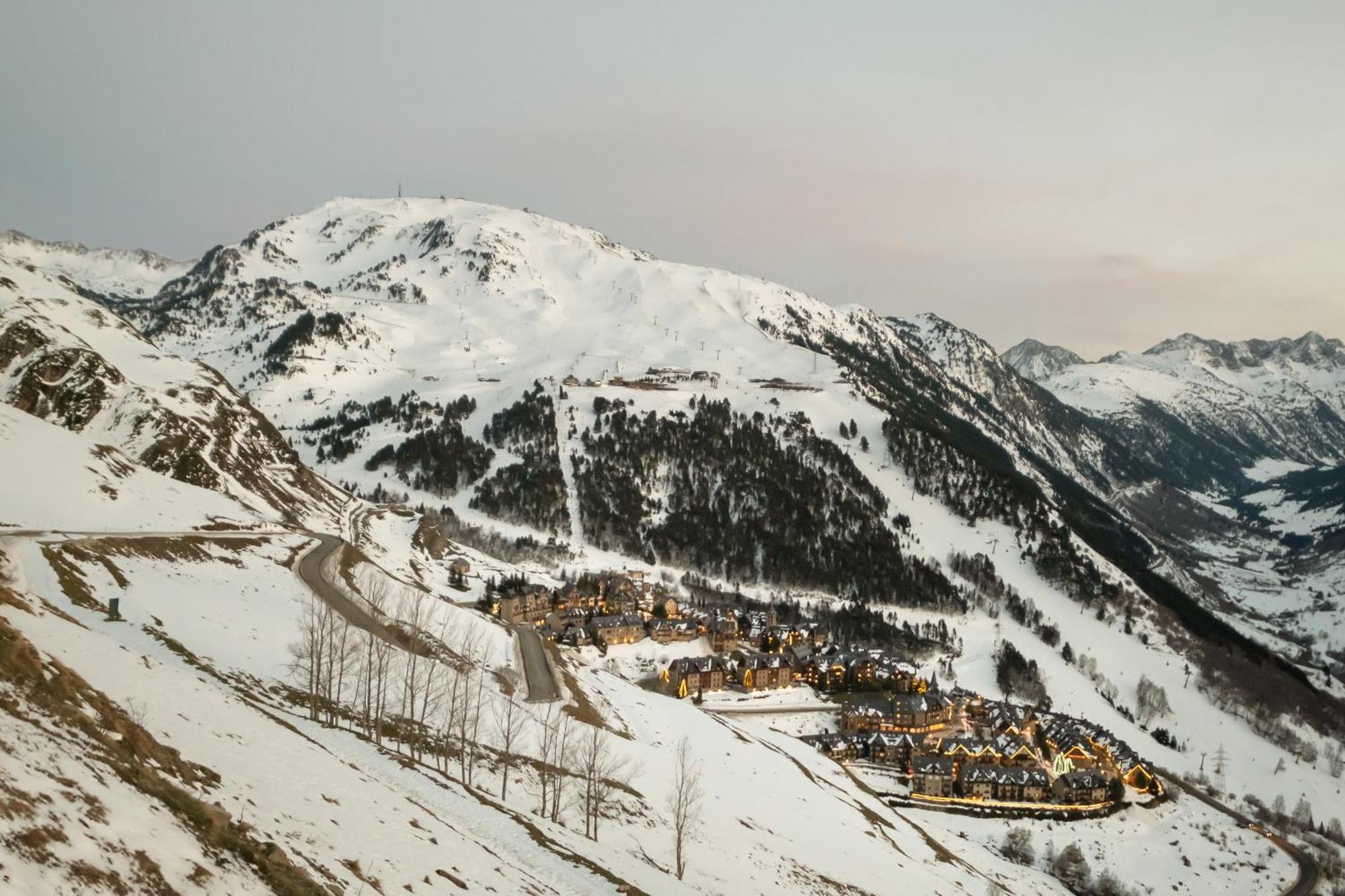 Eurostars La Pleta Hotel Baqueira Beret Ngoại thất bức ảnh